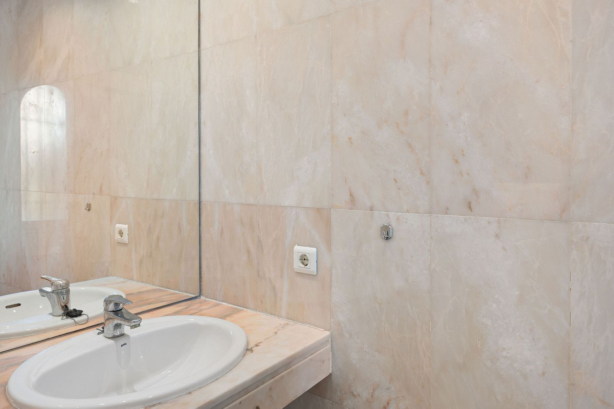 Huis te koop in Nueva Andalucía | 3 slaapkamers H5309761