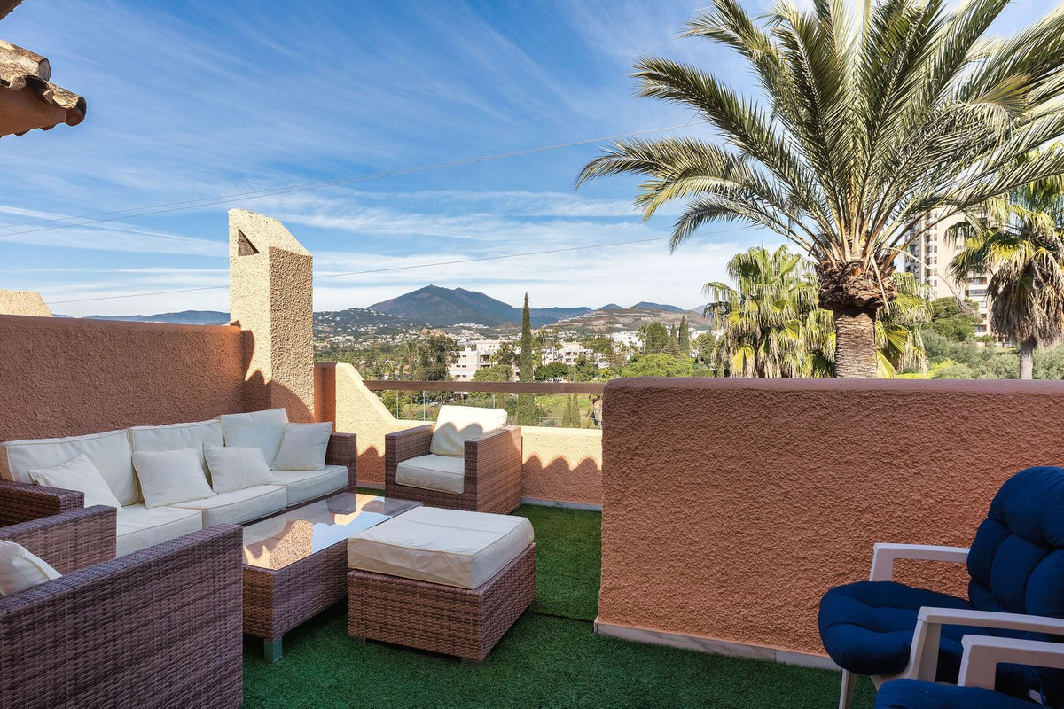 Huis te koop in Nueva Andalucía | 3 slaapkamers H5309761