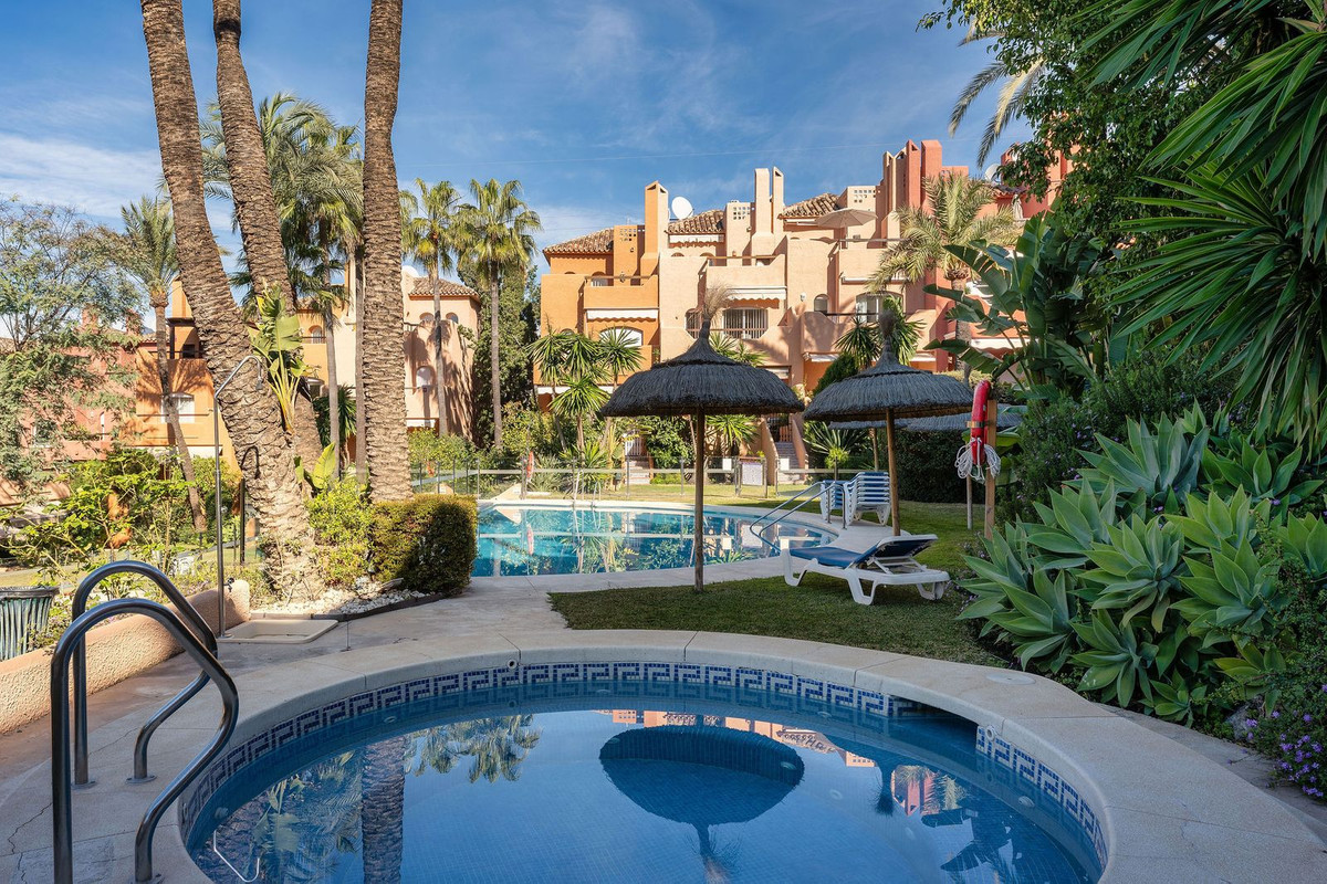 Huis te koop in Nueva Andalucía | 3 slaapkamers H5309761