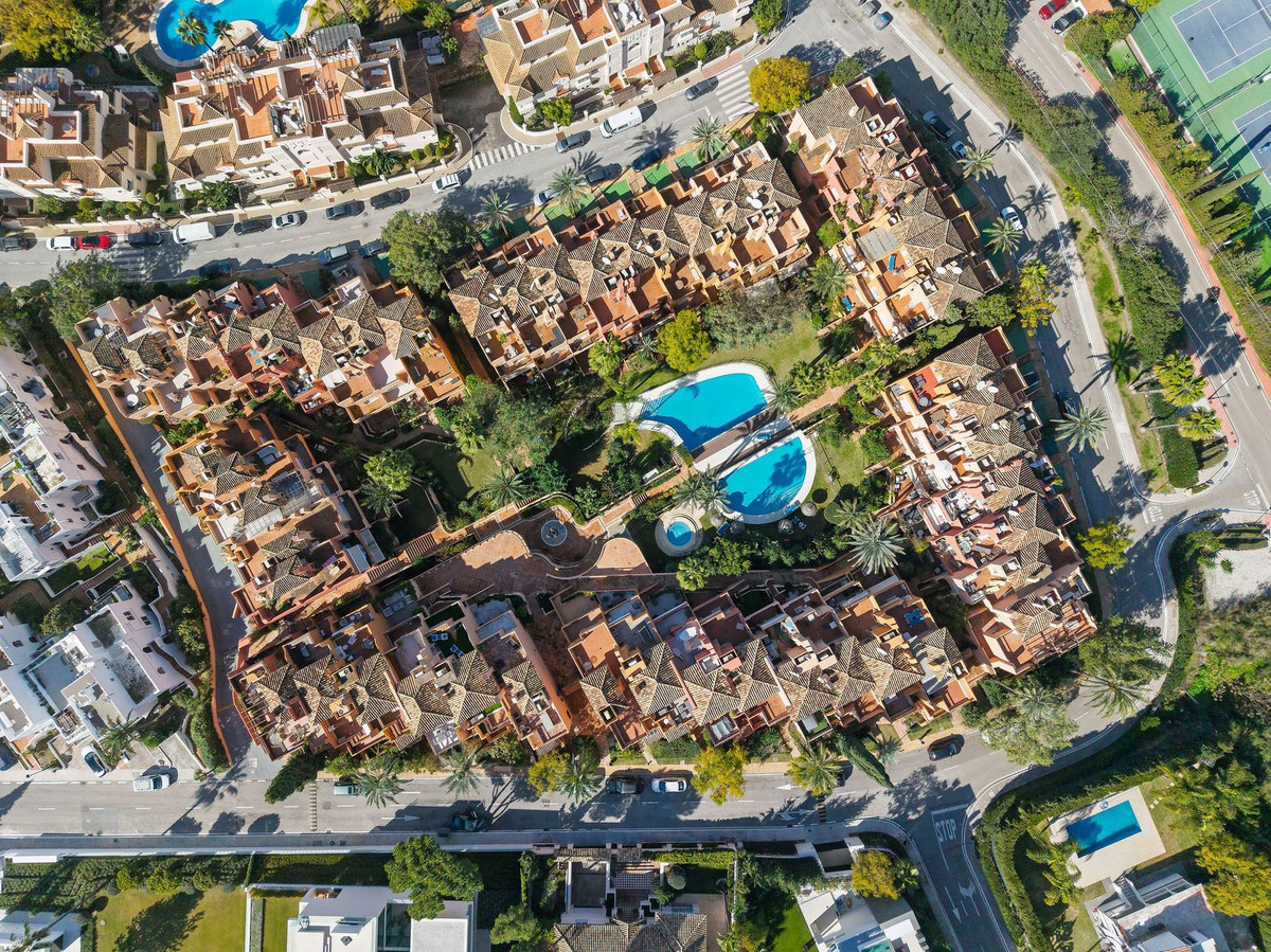 Huis te koop in Nueva Andalucía | 3 slaapkamers H5309761