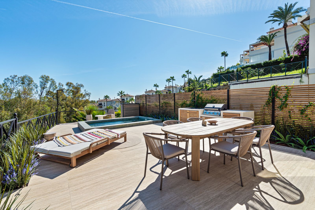 Appartement te koop in Nueva Andalucía | 3 slaapkamers H5309887