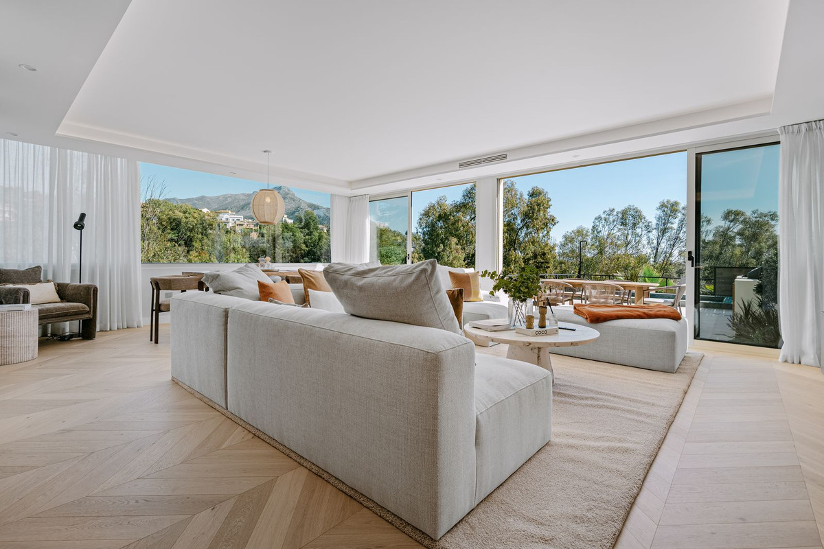 Appartement te koop in Nueva Andalucía | 3 slaapkamers H5309887