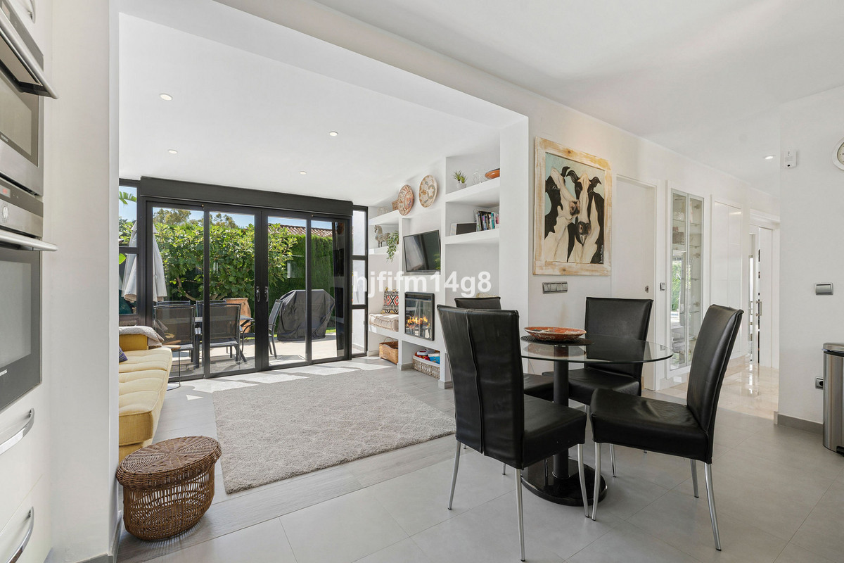 Huis te koop in Nueva Andalucía | 5 slaapkamers H5310151