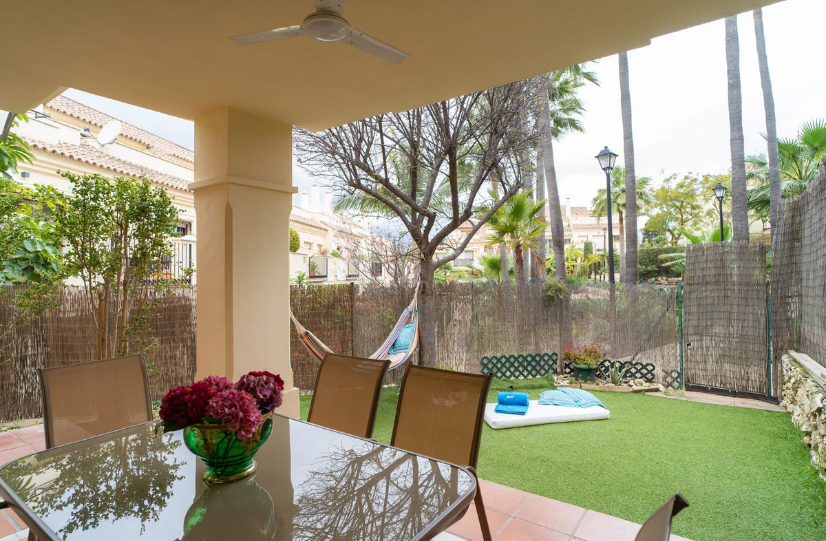 Huis te koop in Nueva Andalucía | 4 slaapkamers H5315371