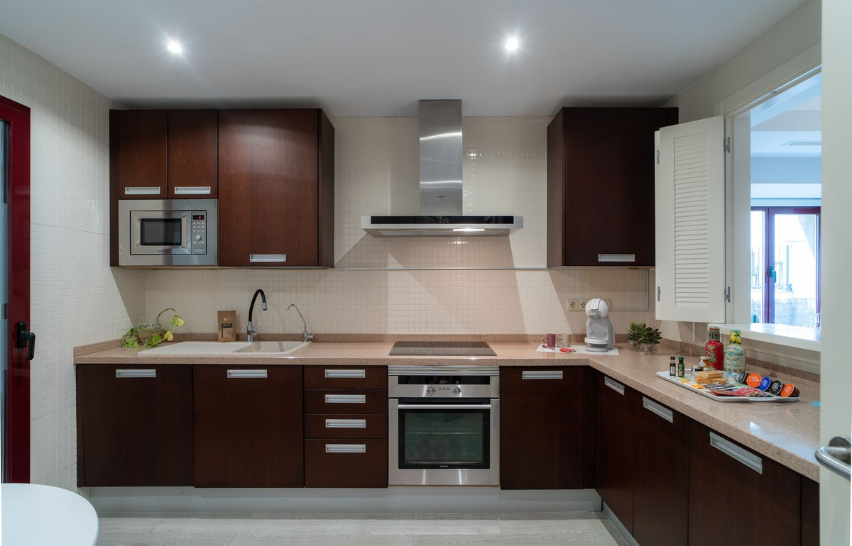 Huis te koop in Nueva Andalucía | 4 slaapkamers H5315371