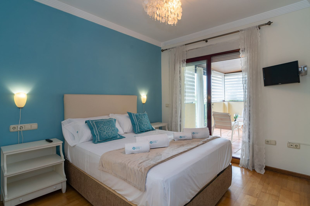 Huis te koop in Nueva Andalucía | 4 slaapkamers H5315371