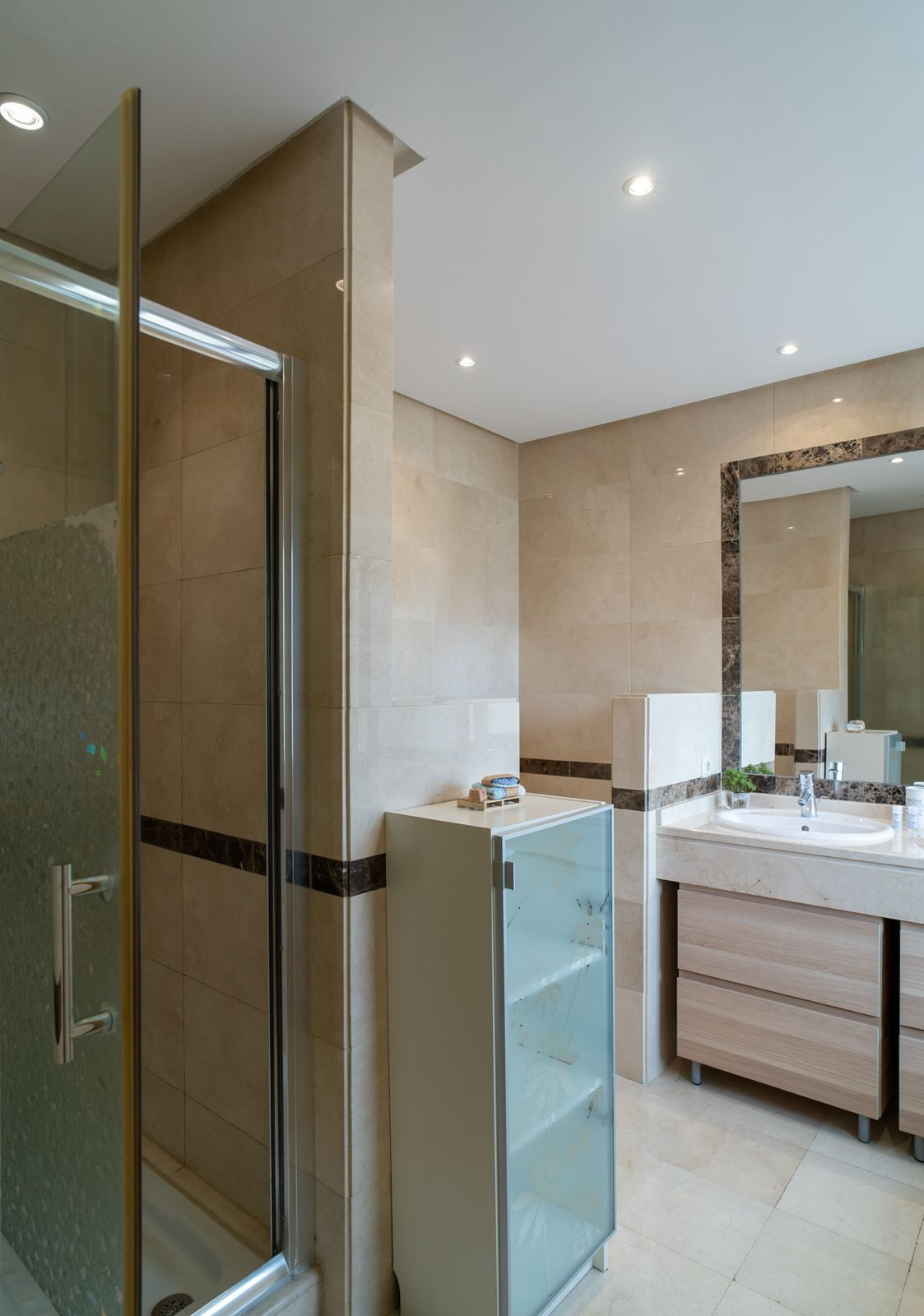 Huis te koop in Nueva Andalucía | 4 slaapkamers H5315371