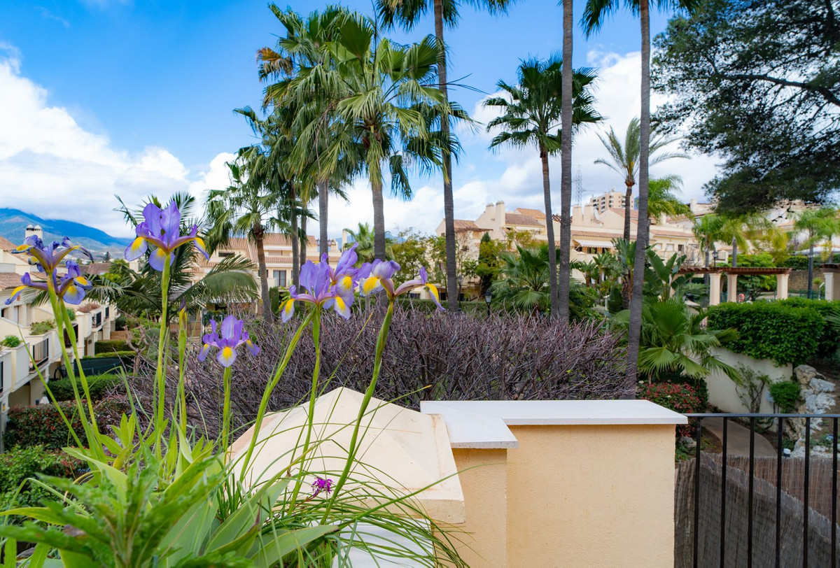 Huis te koop in Nueva Andalucía | 4 slaapkamers H5315371