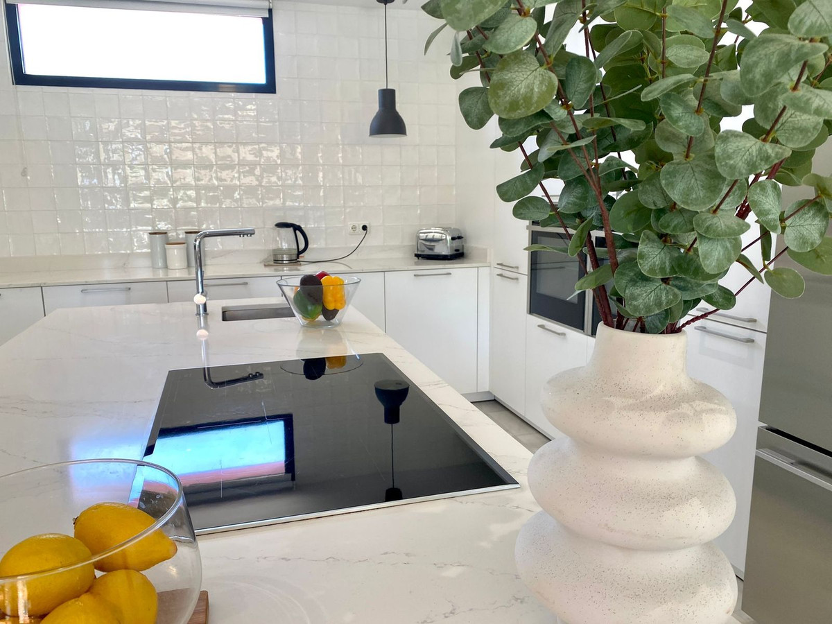 Huis te koop in Nueva Andalucía | 6 slaapkamers H5318779