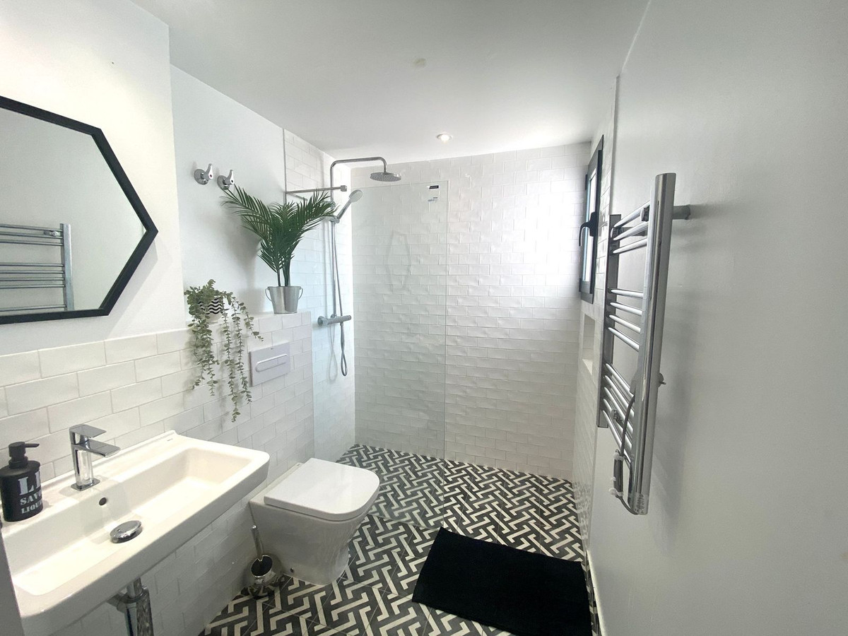 Huis te koop in Nueva Andalucía | 6 slaapkamers H5318779