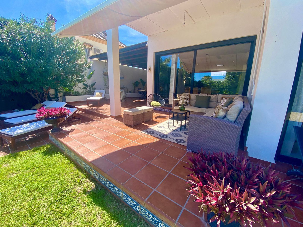 Huis te koop in Nueva Andalucía | 6 slaapkamers H5318779