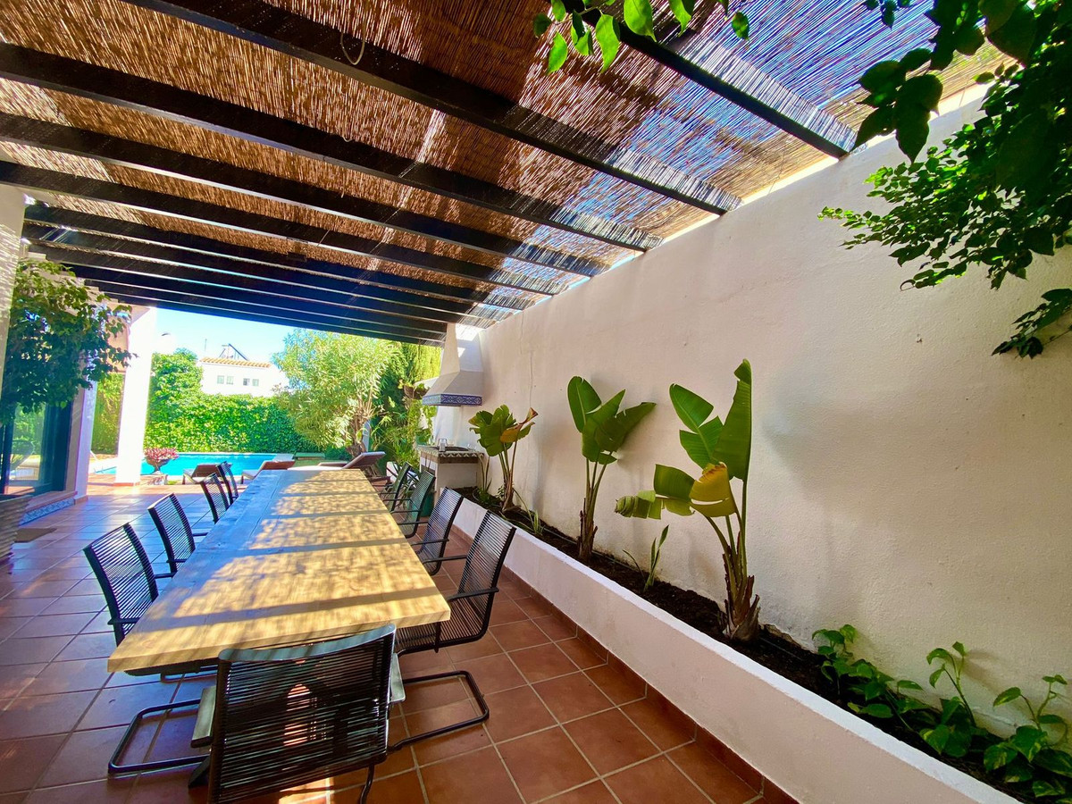 Huis te koop in Nueva Andalucía | 6 slaapkamers H5318779