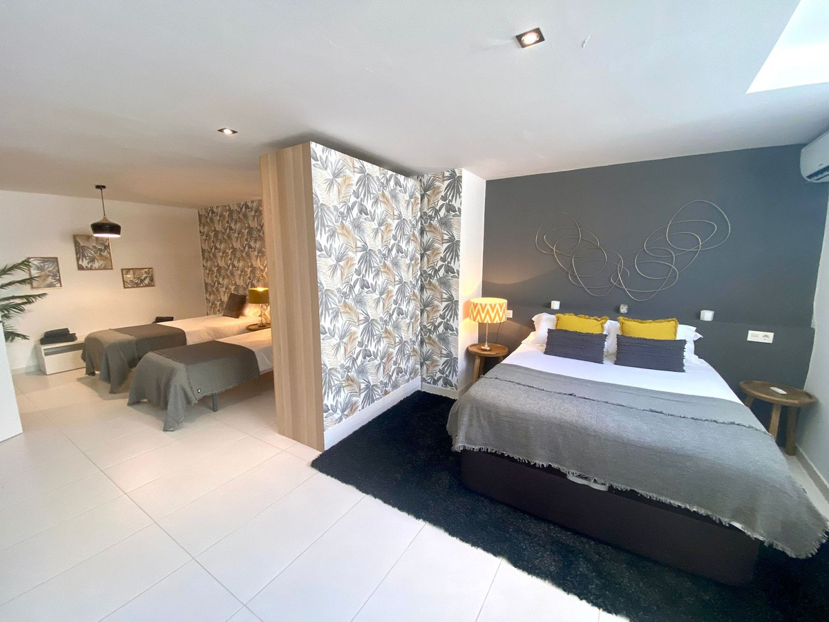 Huis te koop in Nueva Andalucía | 6 slaapkamers H5318779