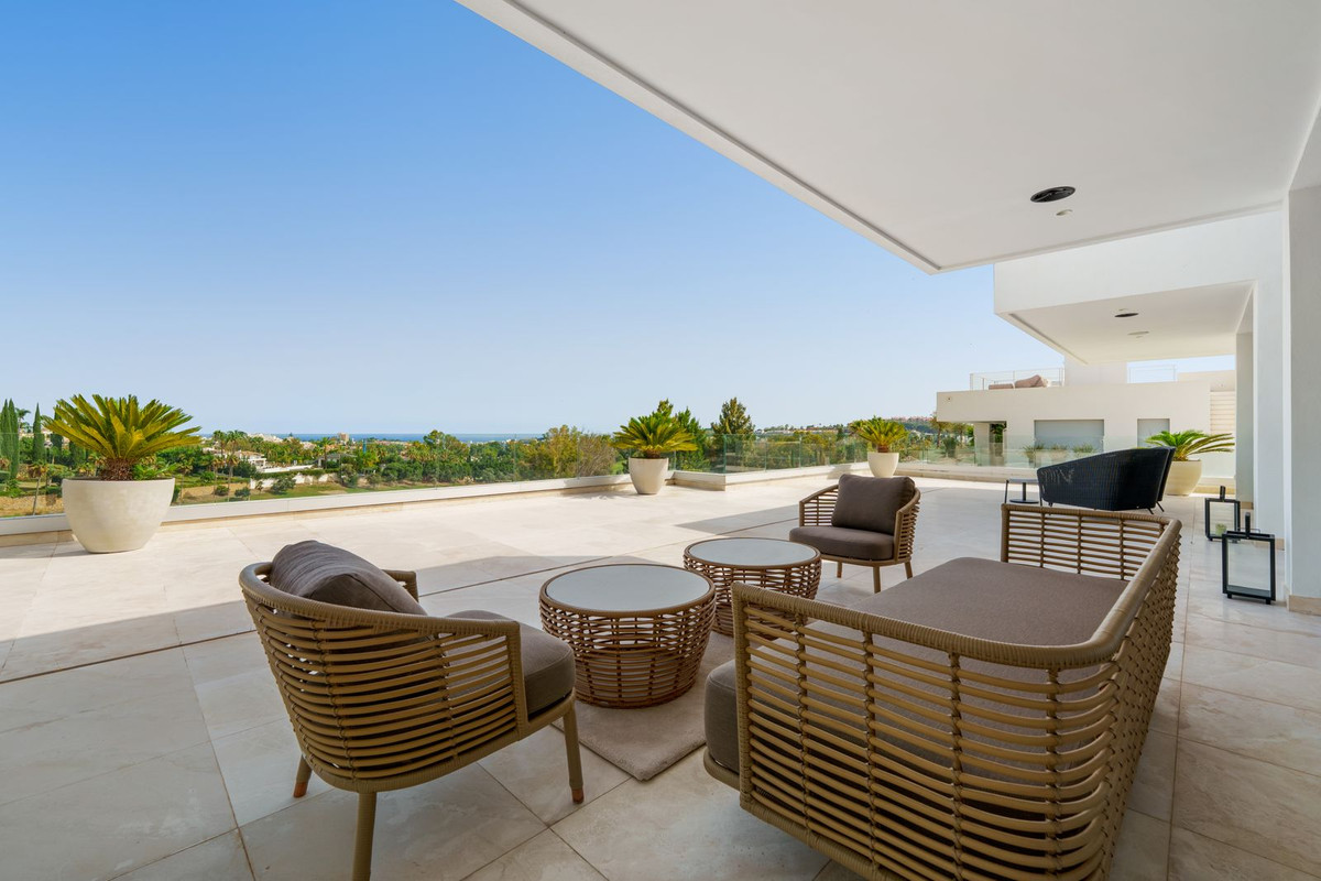 Huis te koop in Nueva Andalucía | 5 slaapkamers H5324968