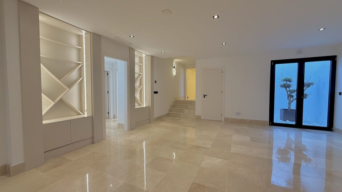 Property main view 30