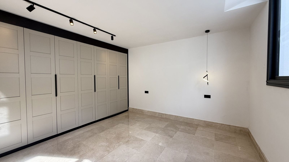 Property main view 32