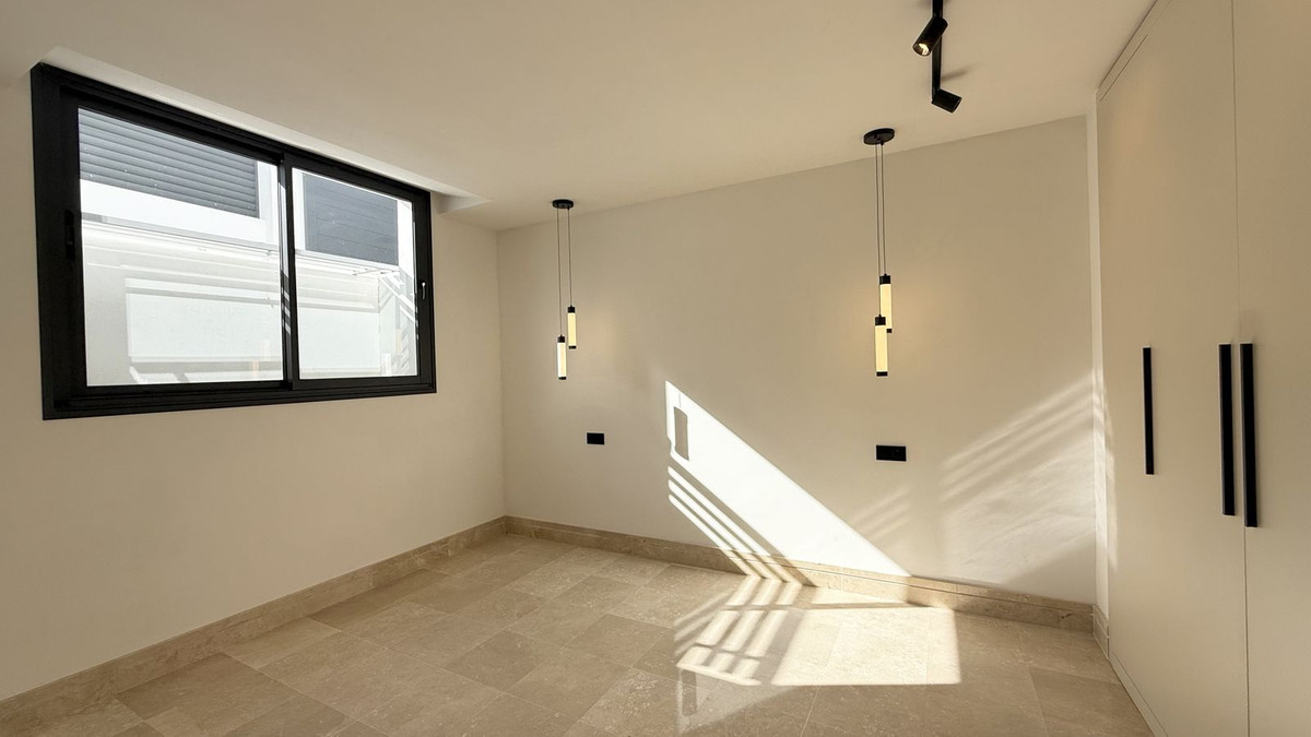 Property main view 34