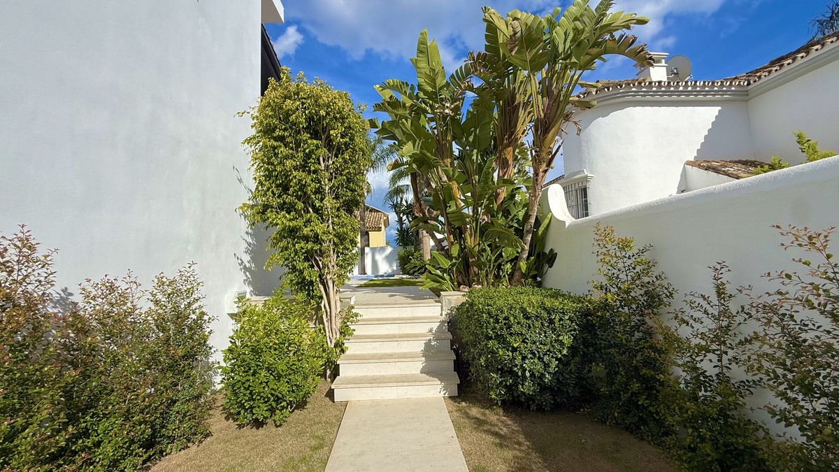 Property main view 46