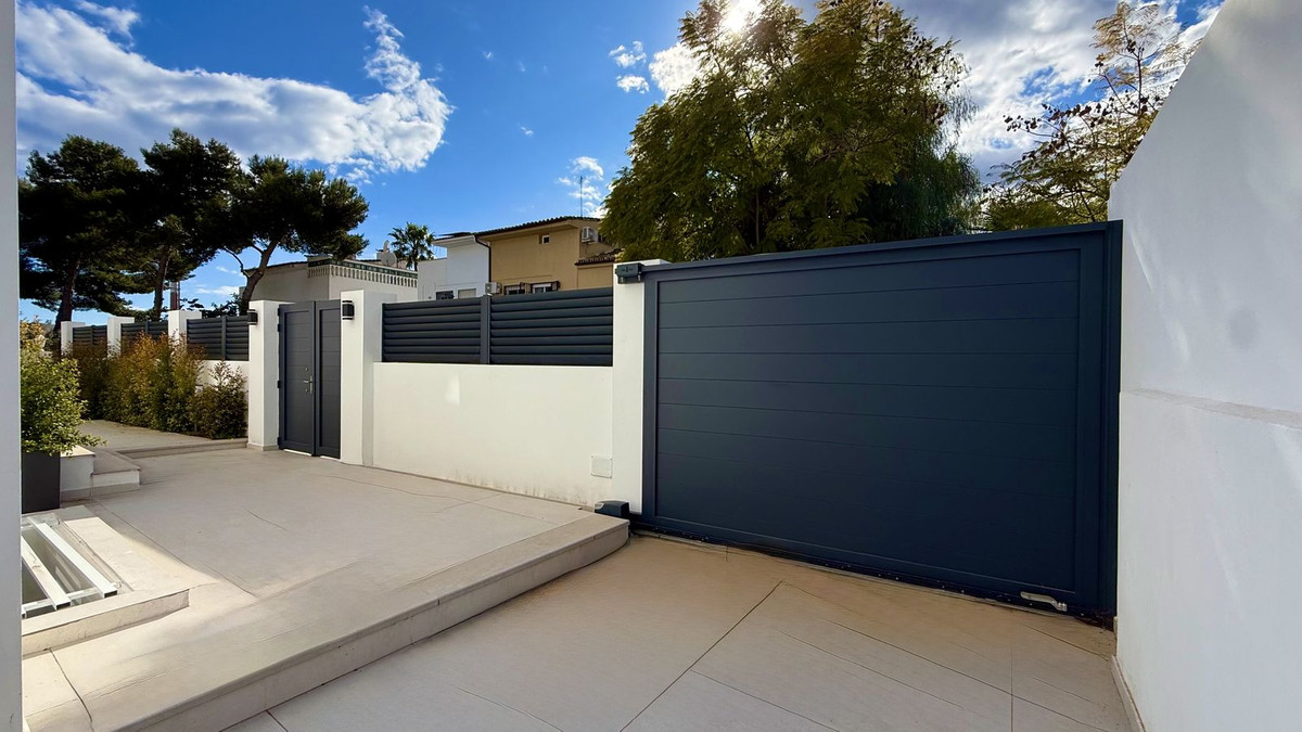 Property main view 50