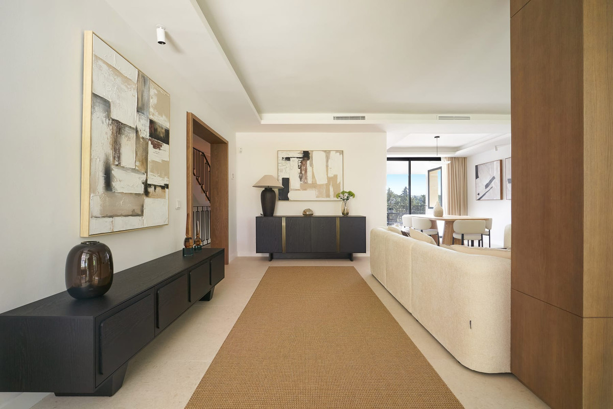 Huis te koop in Nueva Andalucía | 4 slaapkamers H5328550