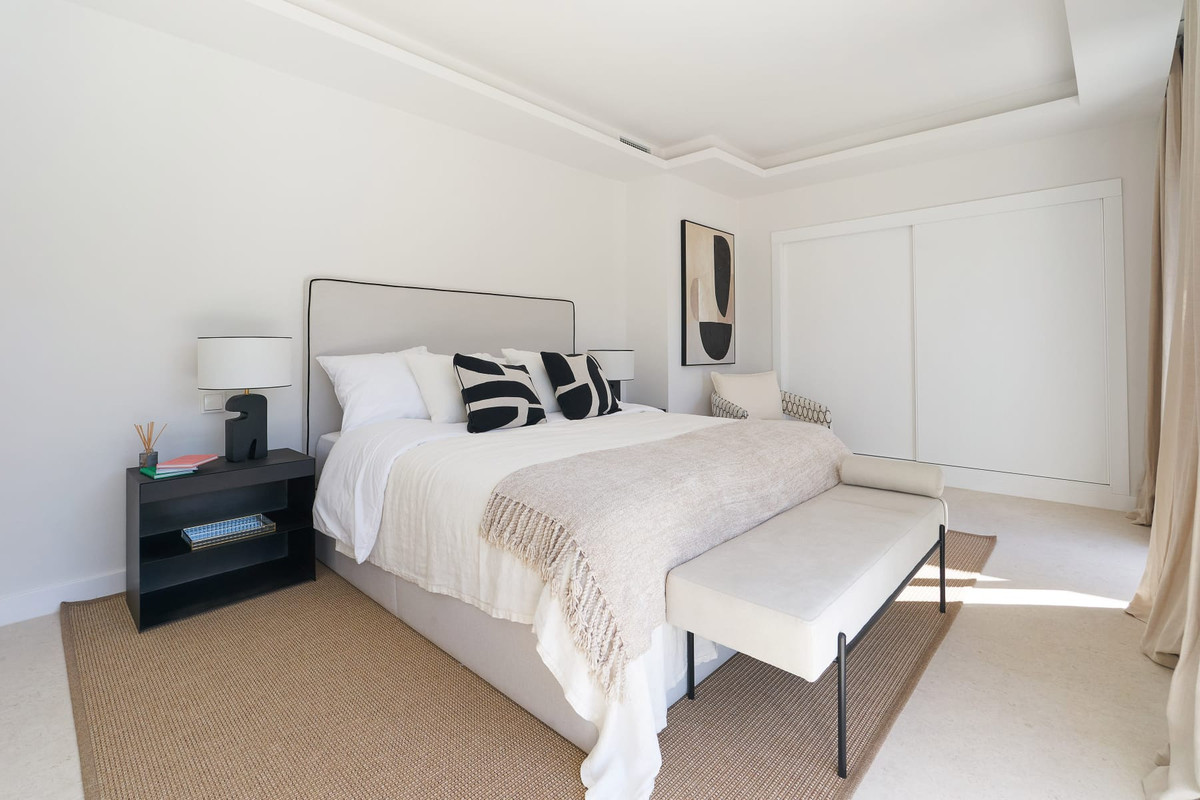 Huis te koop in Nueva Andalucía | 4 slaapkamers H5328550