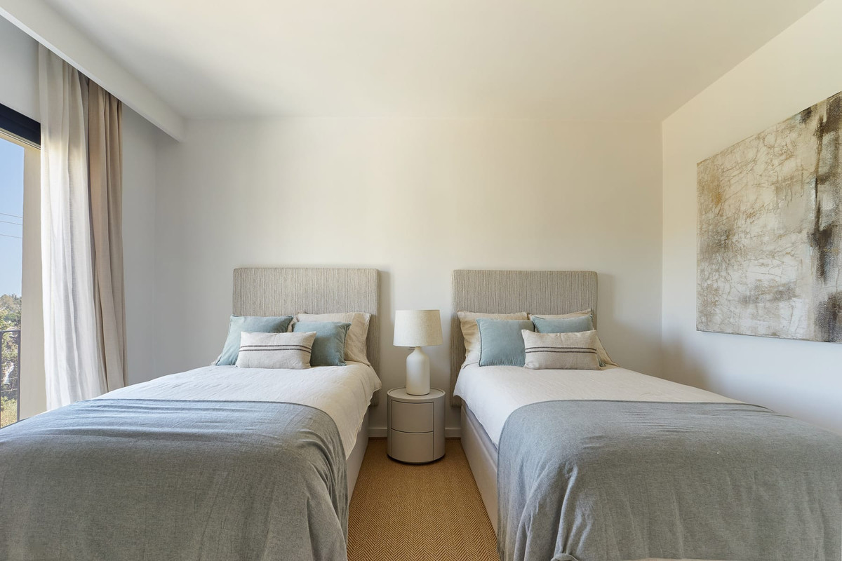 Huis te koop in Nueva Andalucía | 4 slaapkamers H5328550