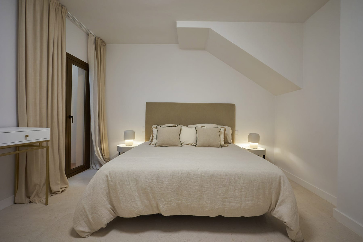 Huis te koop in Nueva Andalucía | 4 slaapkamers H5328550