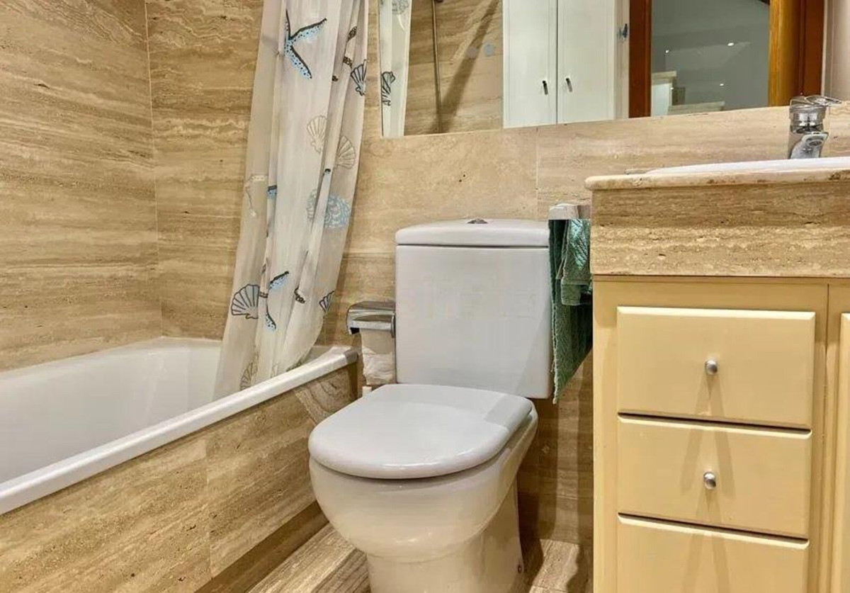 Huis te koop in Nueva Andalucía | 5 slaapkamers H5332408