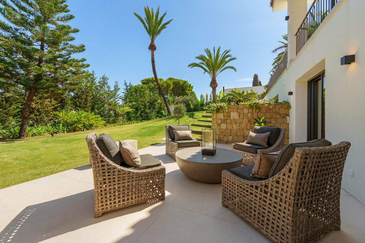 Huis te koop in Nueva Andalucía | 5 slaapkamers H5333548
