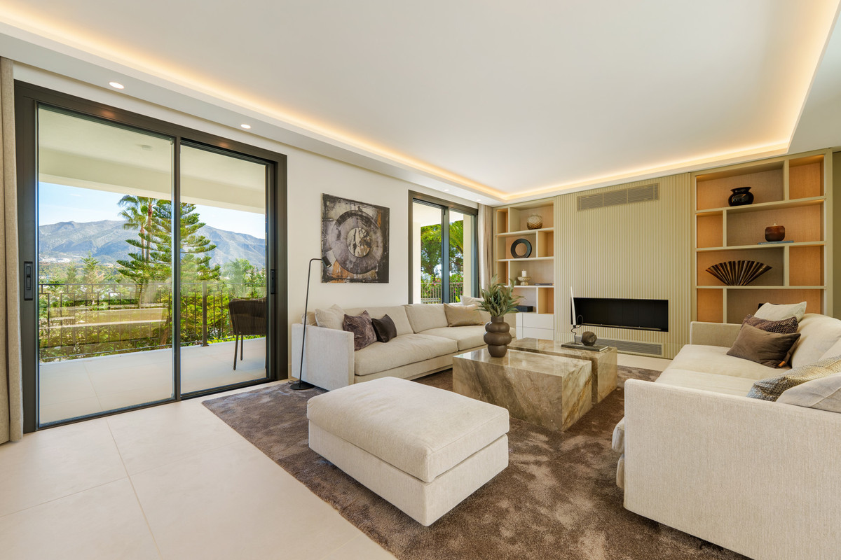 Huis te koop in Nueva Andalucía | 5 slaapkamers H5333548