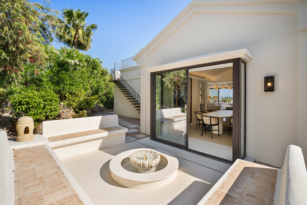 Huis te koop in Nueva Andalucía | 4 slaapkamers H5333590