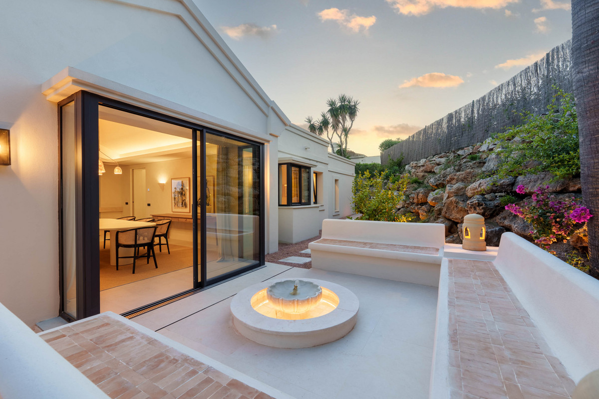 Huis te koop in Nueva Andalucía | 4 slaapkamers H5333590