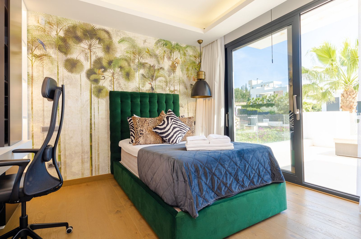 Huis te koop in Nueva Andalucía | 6 slaapkamers H5335720