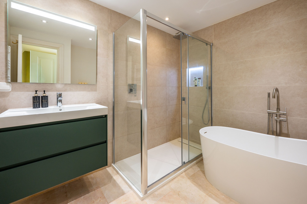 Property main view 33