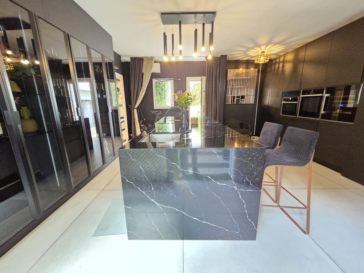 Huis te koop in Nueva Andalucía | 2 slaapkamers H5340718