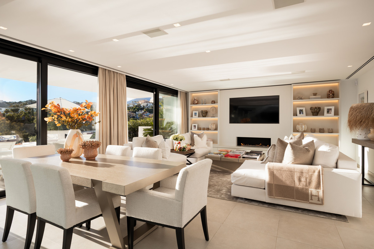 Huis te koop in Nueva Andalucía | 4 slaapkamers H5341228