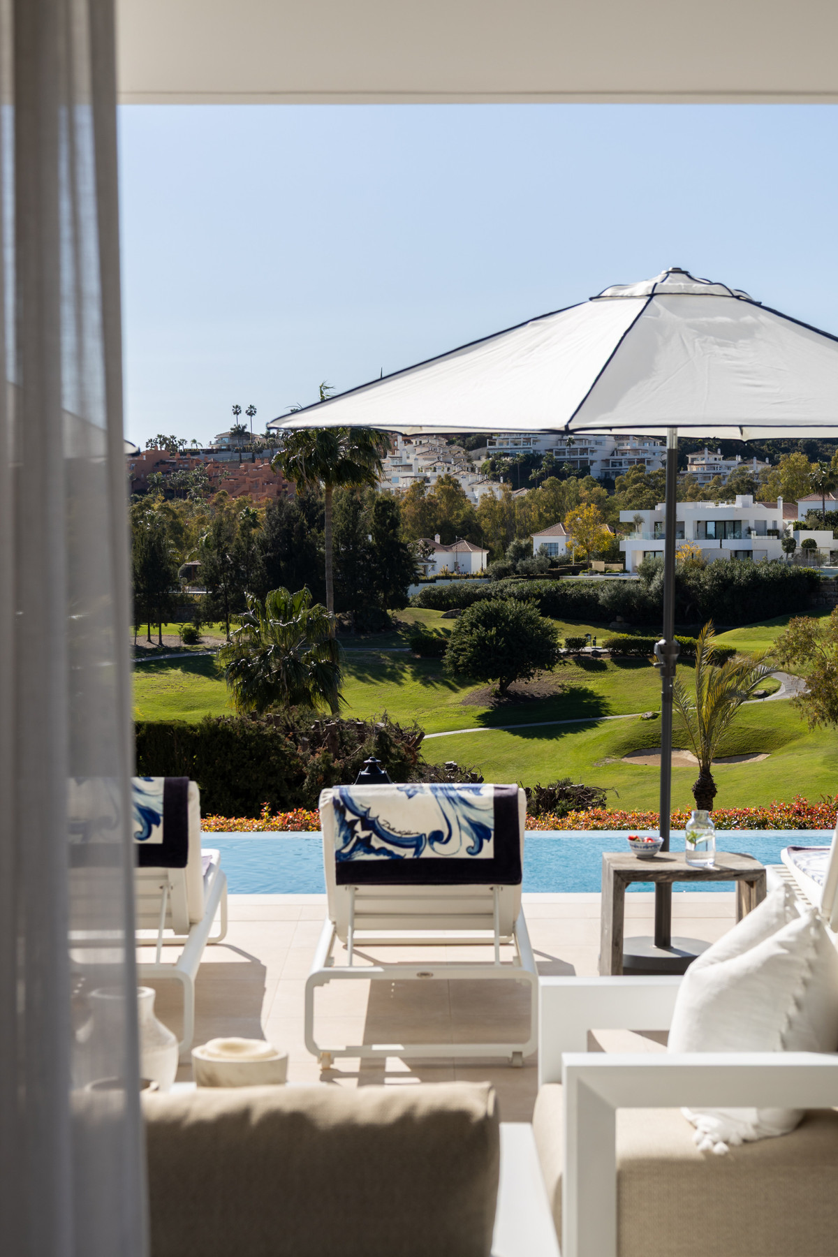 Huis te koop in Nueva Andalucía | 4 slaapkamers H5341228