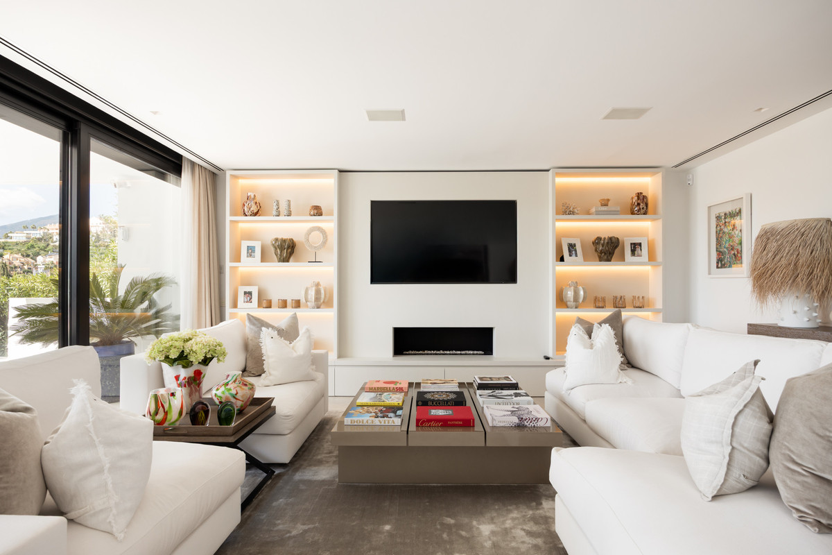 Huis te koop in Nueva Andalucía | 4 slaapkamers H5341228