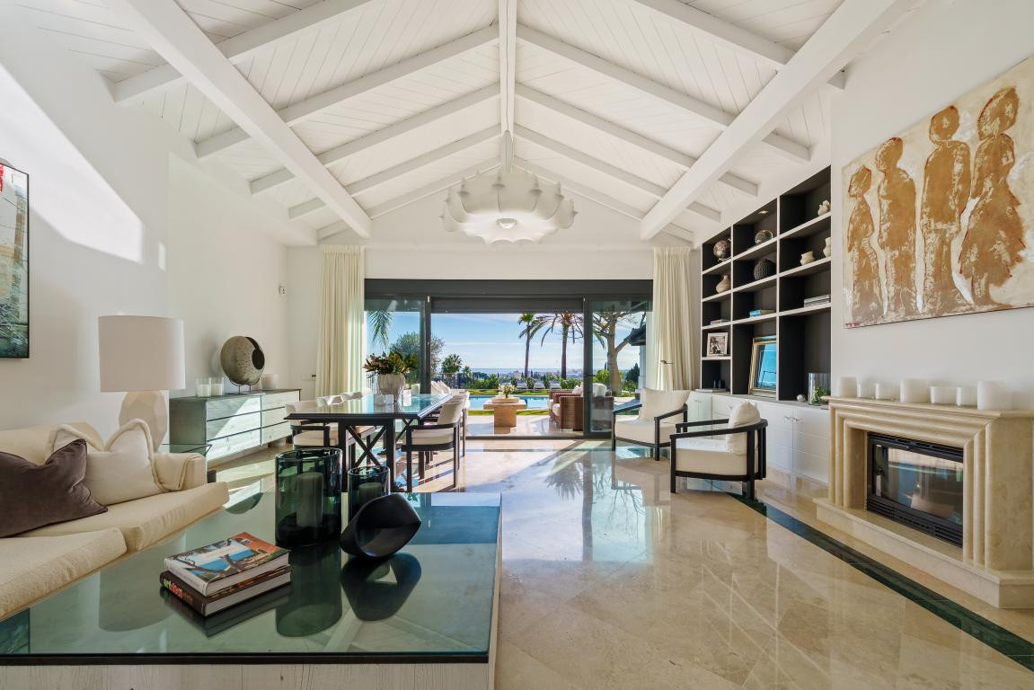 Huis te koop in Nueva Andalucía | 4 slaapkamers H5343718