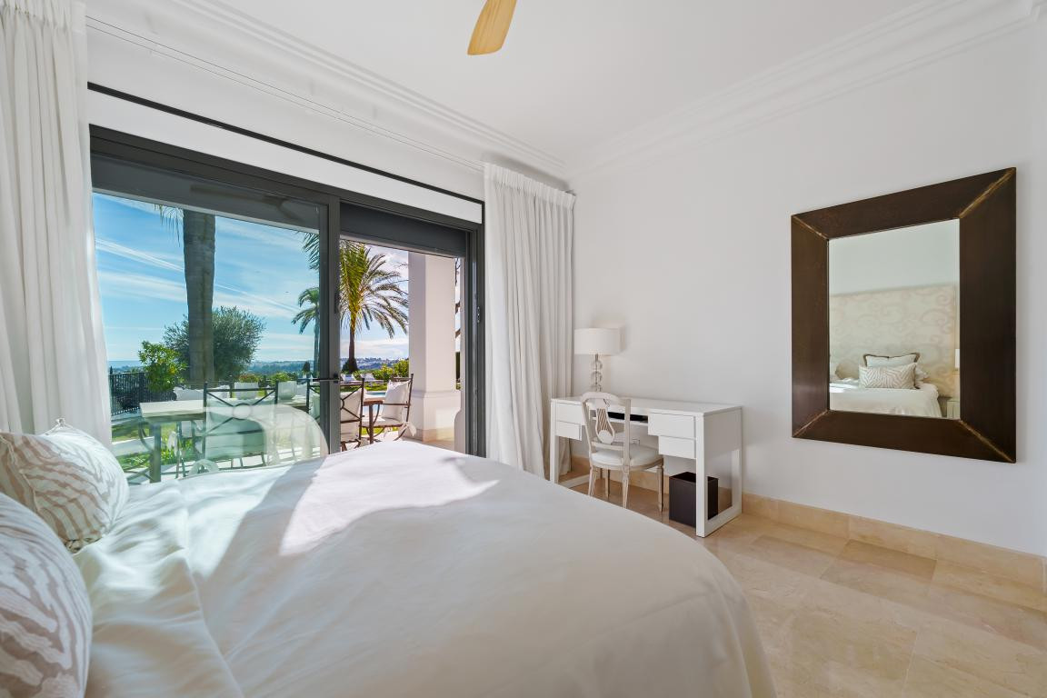 Huis te koop in Nueva Andalucía | 4 slaapkamers H5343718