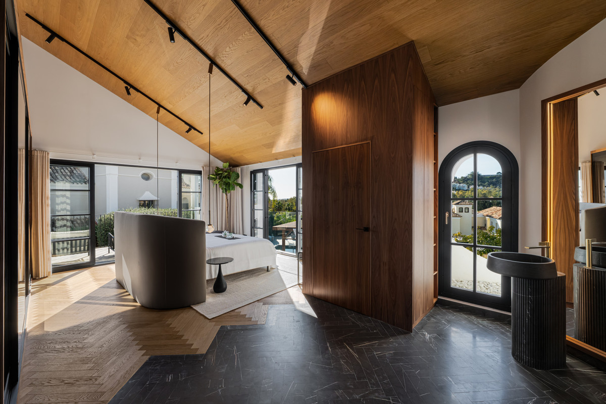 Property main view 30