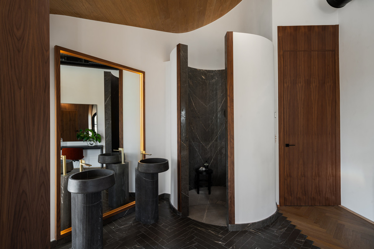 Property main view 32