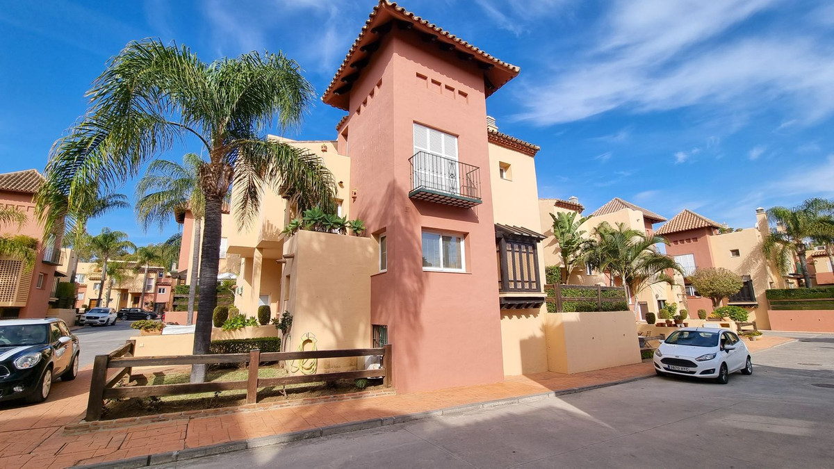 Huis te koop in Nueva Andalucía | 3 slaapkamers H5346454