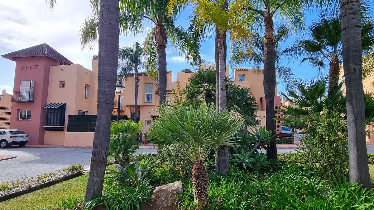 Huis te koop in Nueva Andalucía | 3 slaapkamers H5346454