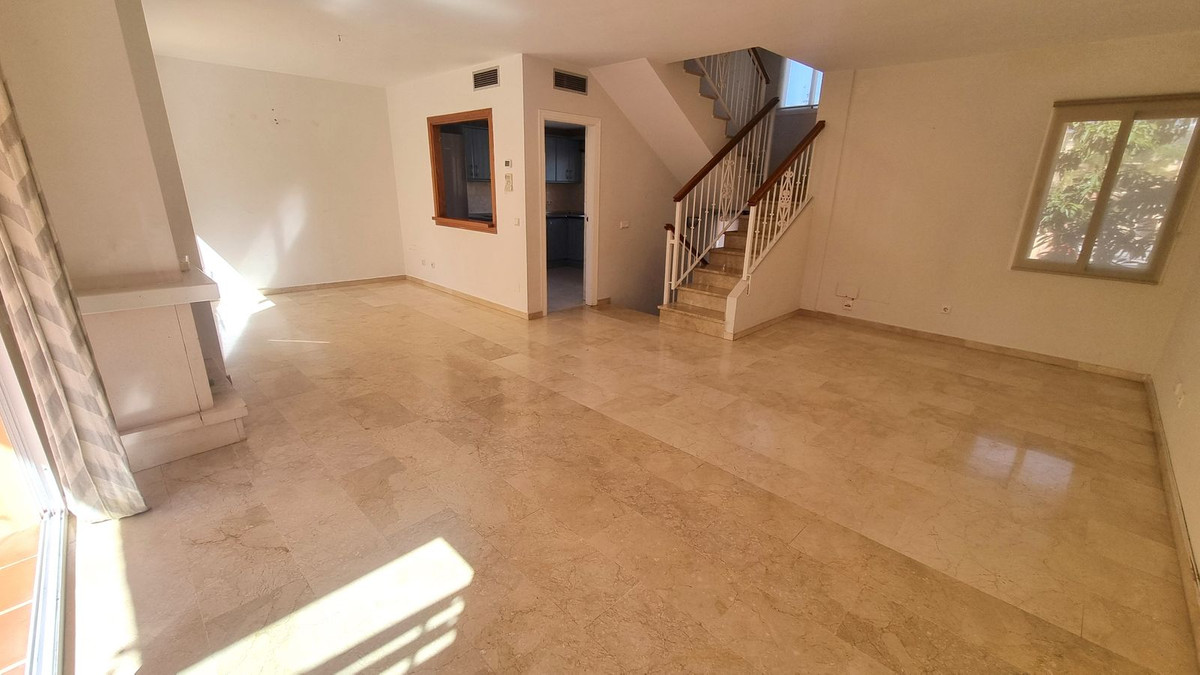 Huis te koop in Nueva Andalucía | 3 slaapkamers H5346454