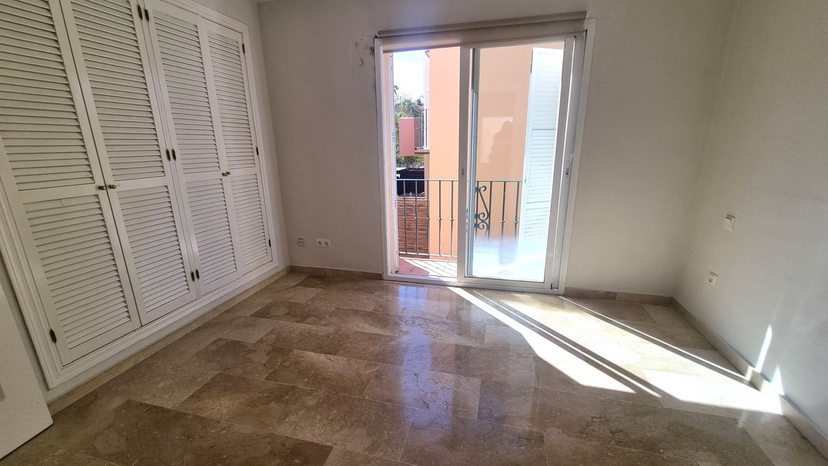 Huis te koop in Nueva Andalucía | 3 slaapkamers H5346454