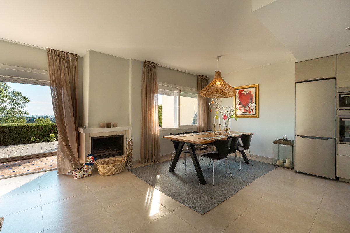 Huis te koop in Nueva Andalucía | 4 slaapkamers H5346829