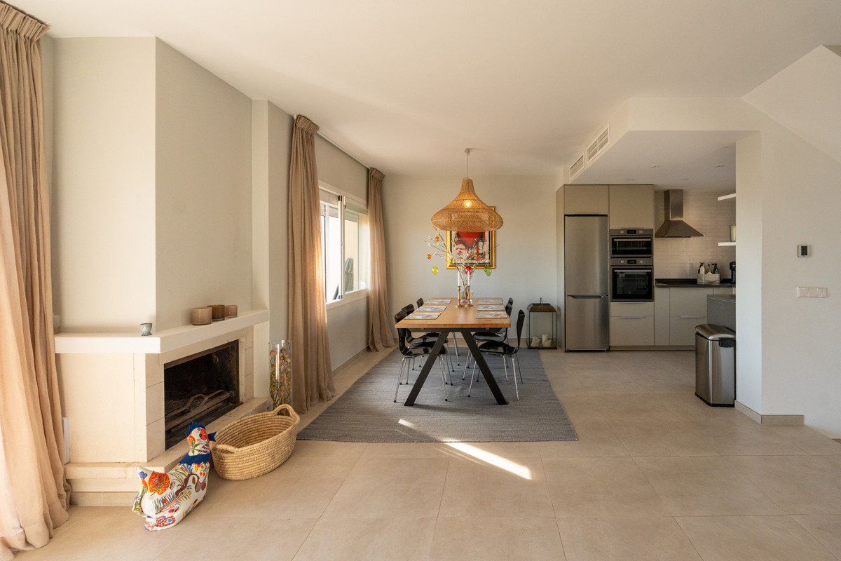 Huis te koop in Nueva Andalucía | 4 slaapkamers H5346829