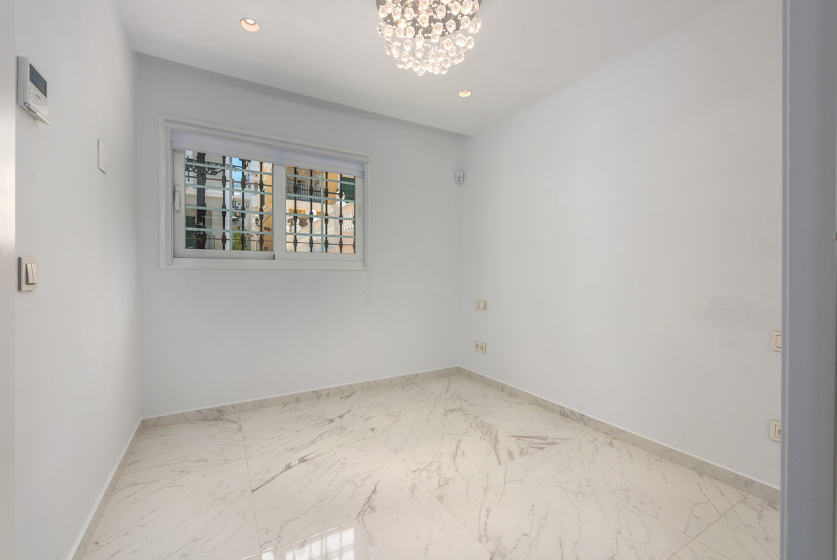 Huis te koop in Nueva Andalucía | 3 slaapkamers H5347531