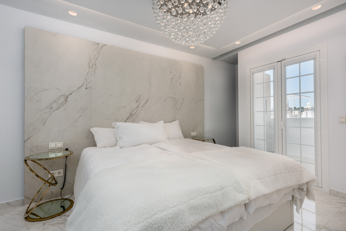 Huis te koop in Nueva Andalucía | 3 slaapkamers H5347531